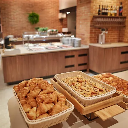 - & Adria Hotel Ankaran