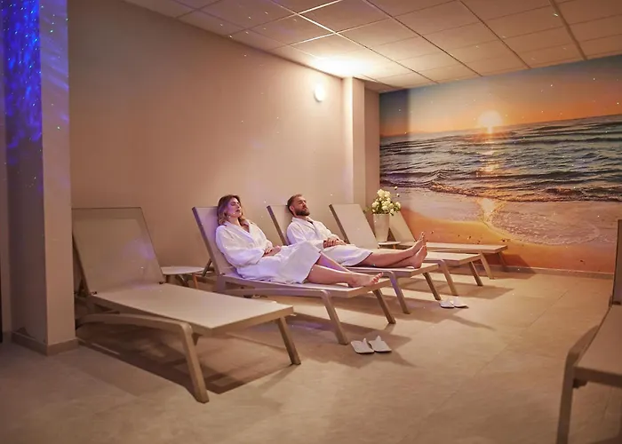 - Hotel&resort Adria