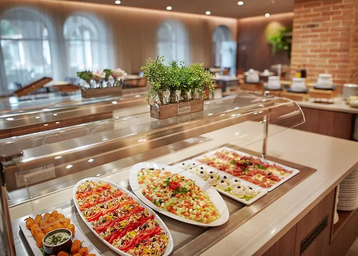 - Hotel&resort Adria