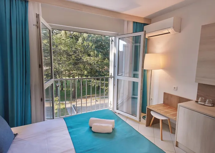 - Hotel&resort Adria 4* Ankaran